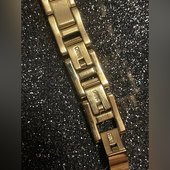 Armitron Now Womens Gold Tone Crystal Accent Pearl Face Analog Quartz Watch - Picture 6 of 8